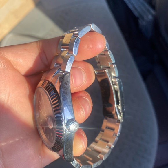 Elegant Blue and Silver Watch with Stainless Steel Band - Picture 3 of 4